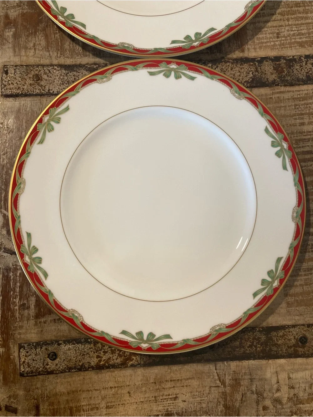 4 Dinner Plates Waterford Fine China Holiday Ribbons Christmas Plates
